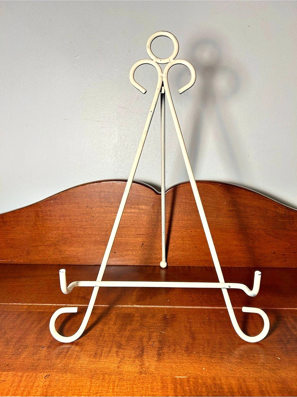 Cookbook, Plate, etc Metal Holder Overall 12 3/8” t x 8.75”